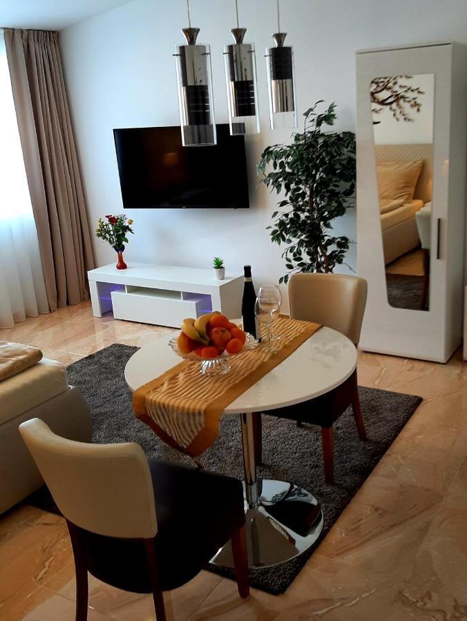 Nobless Apartments Holedna Μπρνο Εξωτερικό φωτογραφία